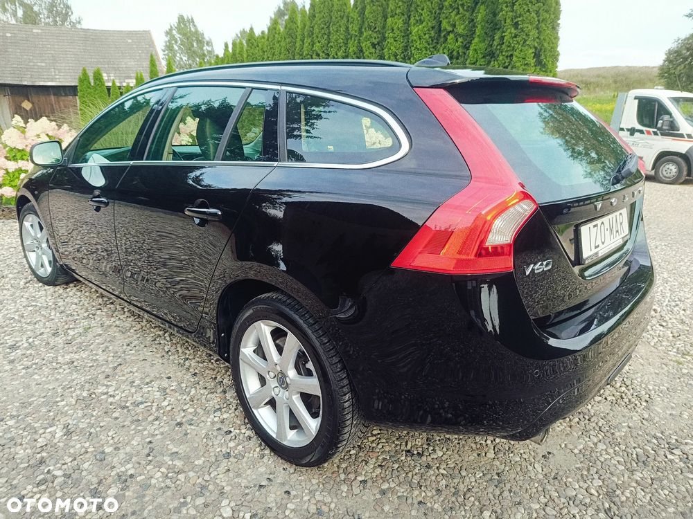 Volvo V60 - 36