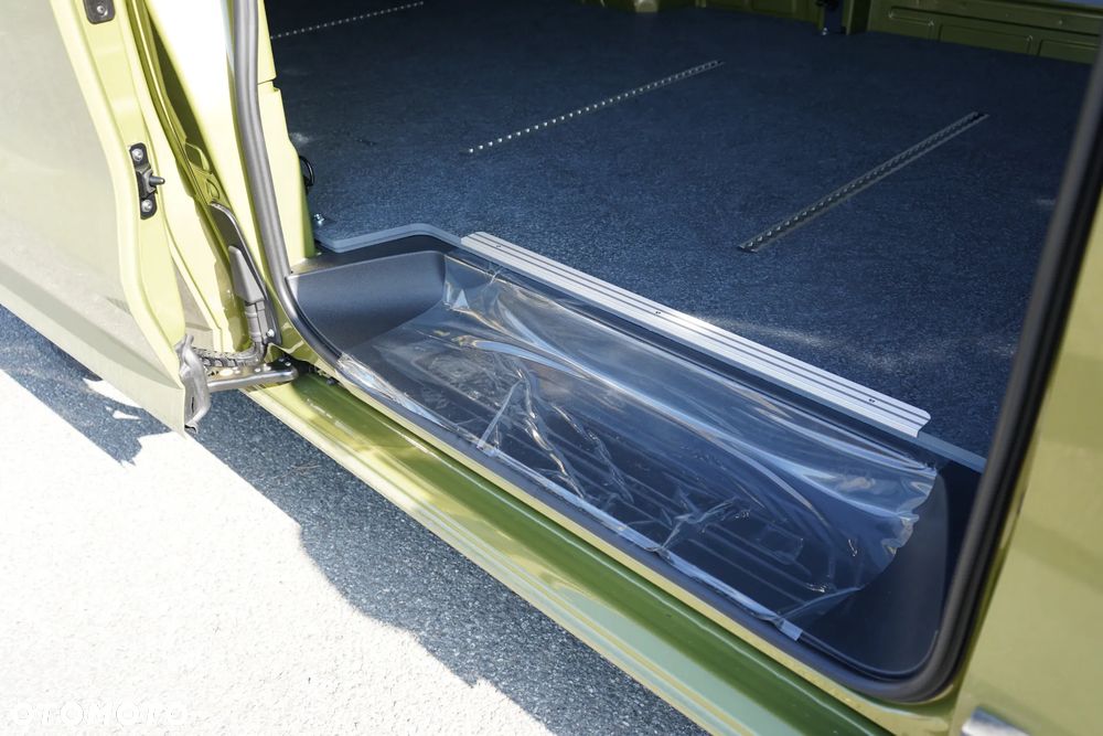 Volkswagen Transporter T7 - 19