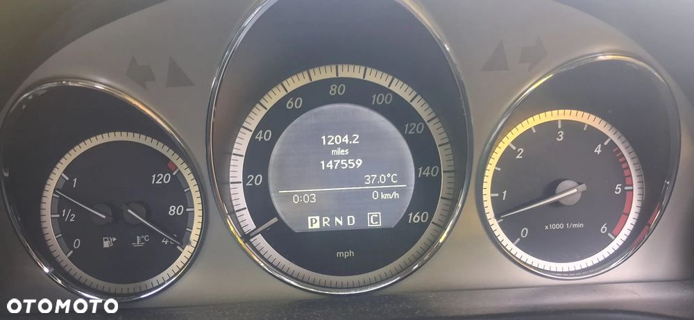 Mercedes-Benz Klasa C 320 CDI DPF 7G-TRONIC Avantgarde - 13