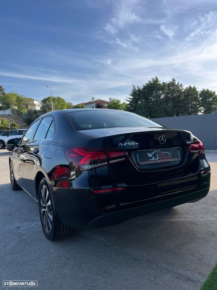 Mercedes-Benz A 250 - 3