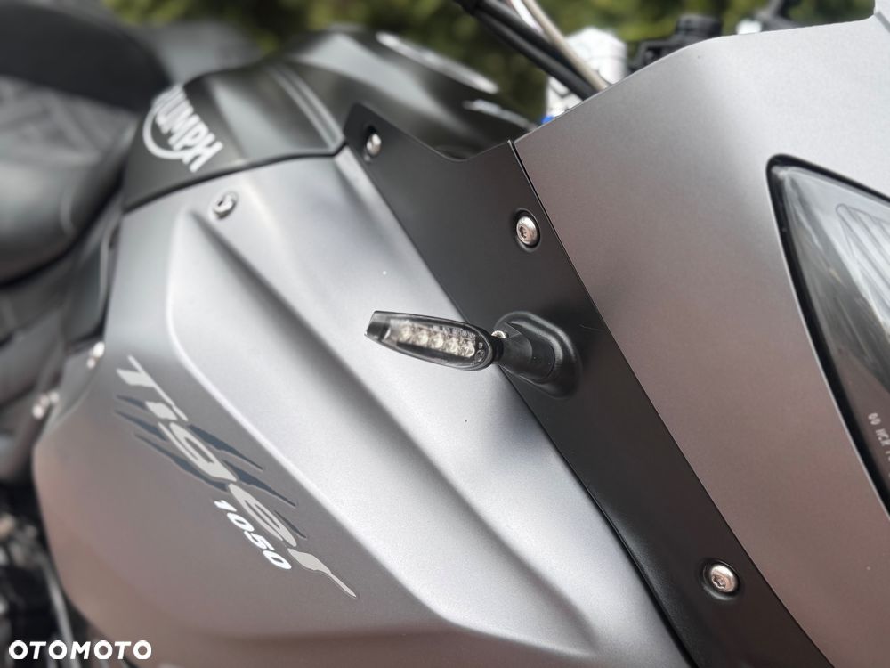 Triumph Tiger - 23