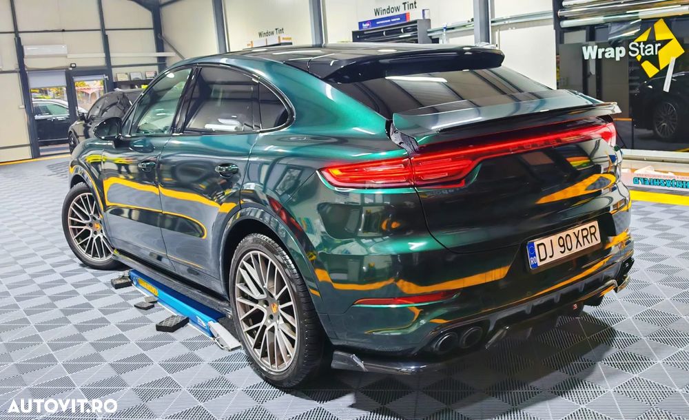 Porsche Cayenne Coupe Tiptronic S Platinum Edition - 5