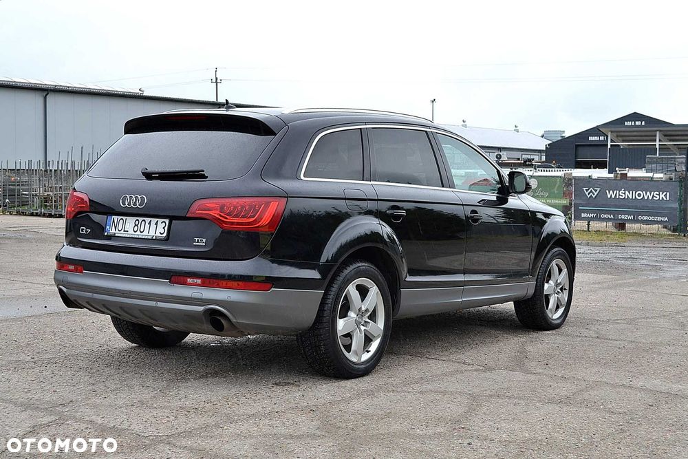 Audi Q7 - 7