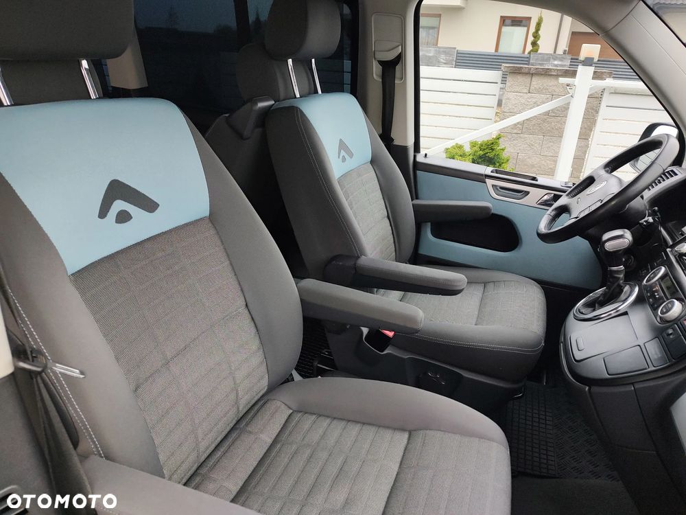 Volkswagen Multivan - 15