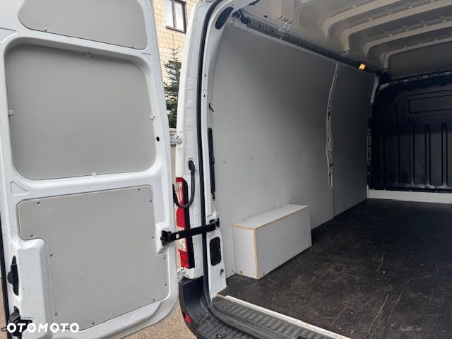 Renault Master L3H3  150 KM - 8
