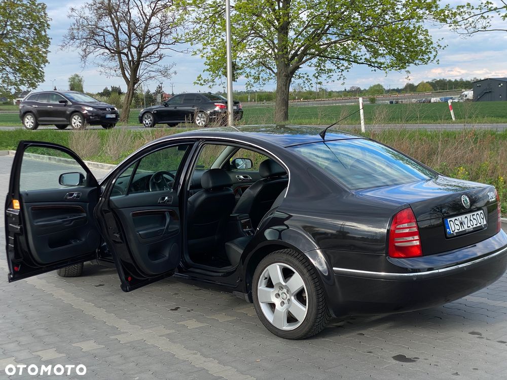 Skoda Superb 1.8T Platinum - 9