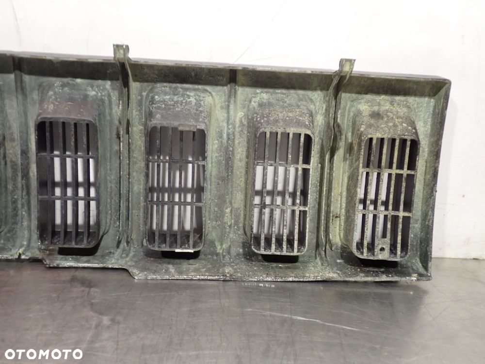 GRILL ATRAPA JEEP GRAND CHEROKEE I - 7