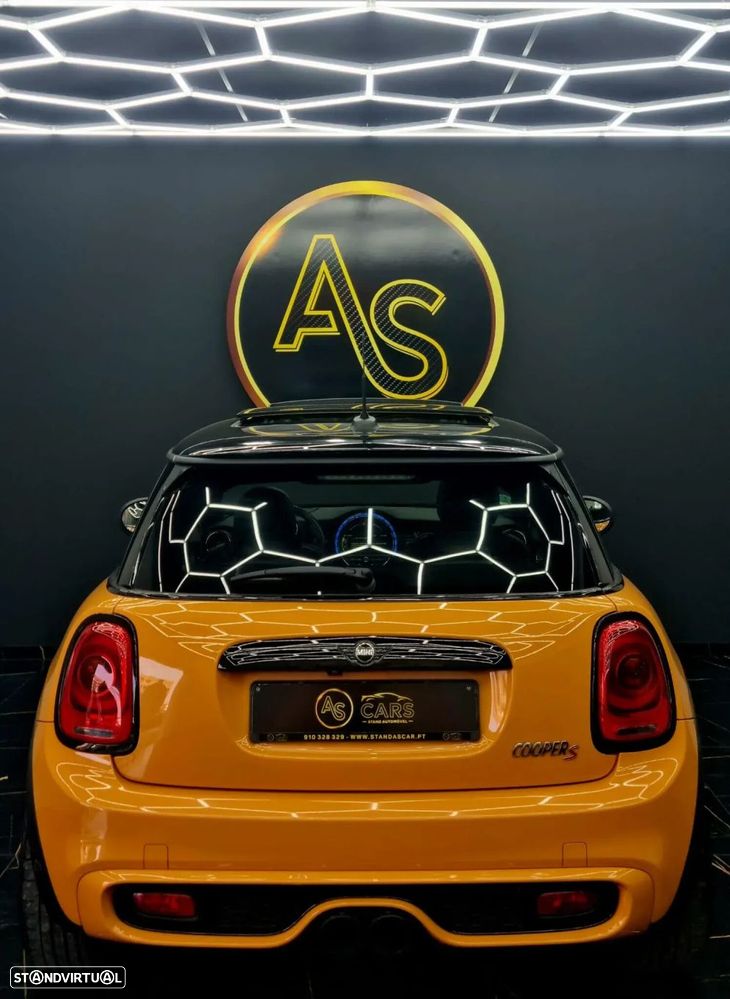 MINI 3 Portas - 24