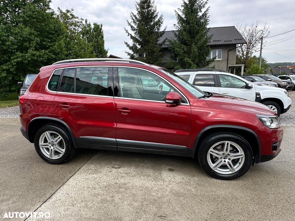 Volkswagen Tiguan 2.0 TDI DPF 4Motion BlueMotion Technology DSG Sport & Style - 4