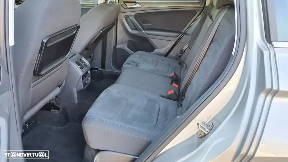 VW Tiguan 2.0 TDI R-Line - 21