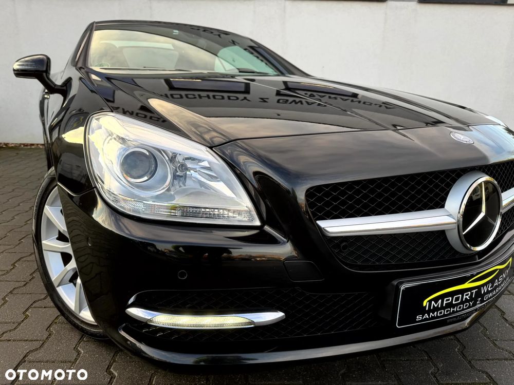Mercedes-Benz SLK 200 (BlueEFFICIENCY) 7G-TRONIC - 10