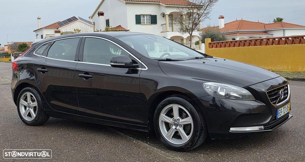 Volvo V40 D2 - 8
