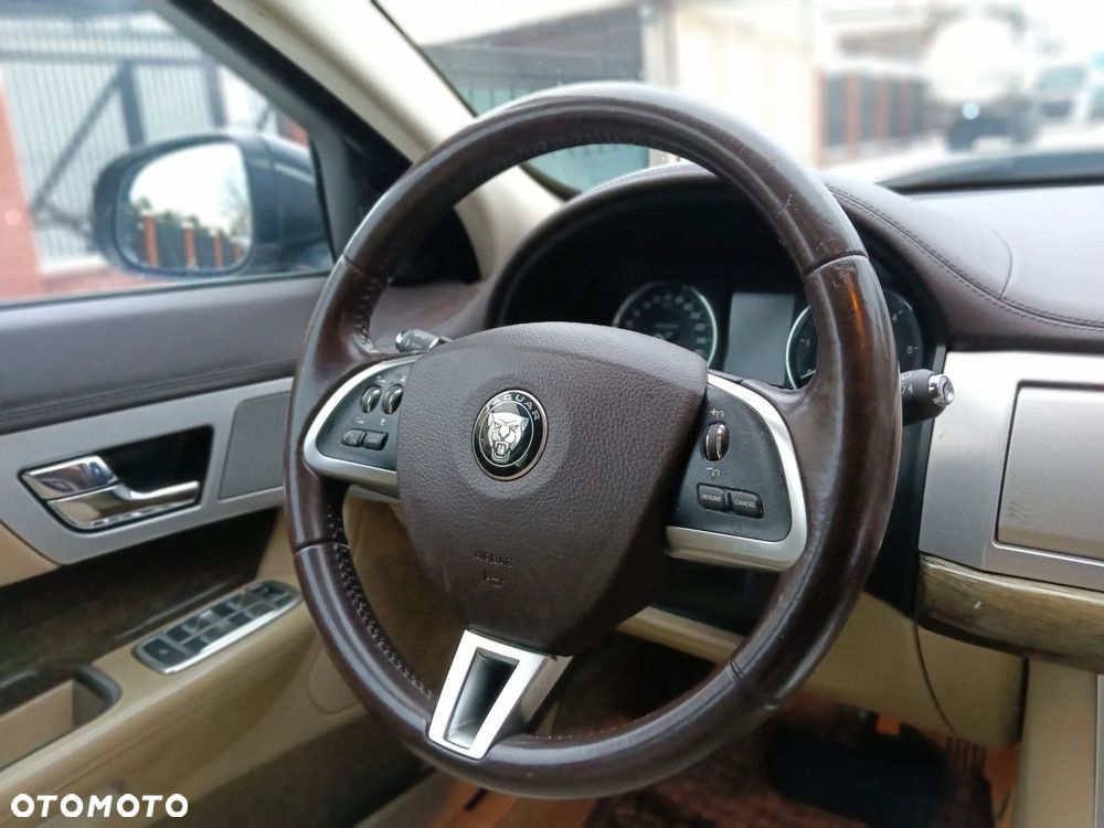 Jaguar XF 3.0 V6 D S Premium Luxury - 17