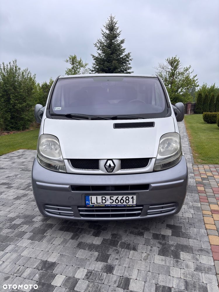 Renault Trafic - 2