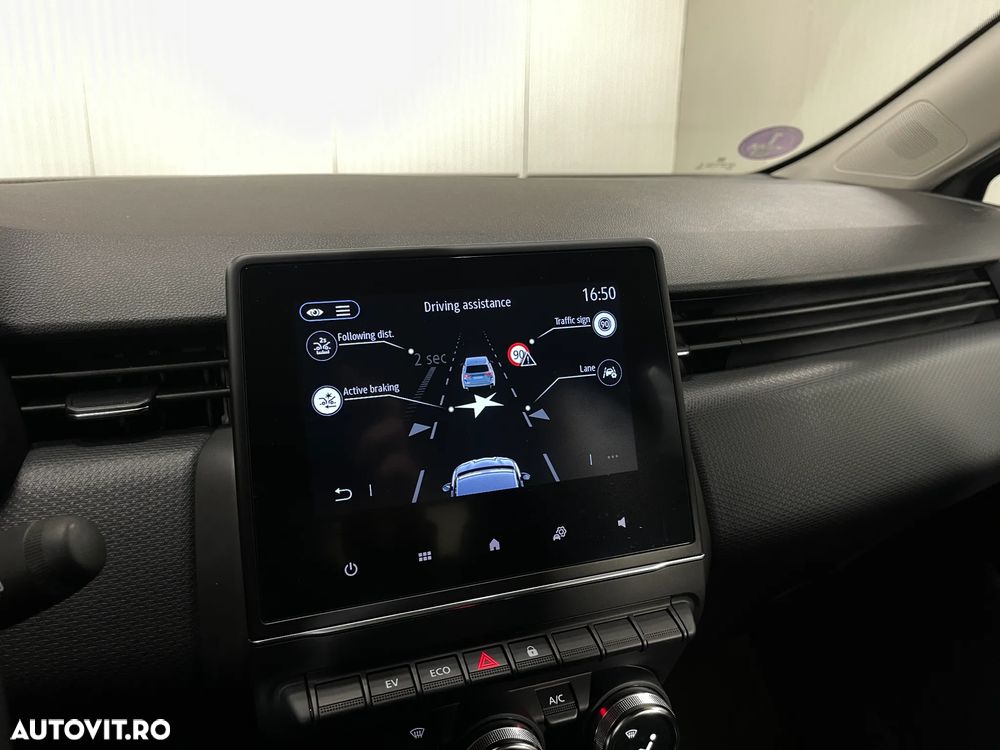 Renault Clio E-TECH 140 BUSINESS EDITION - 17