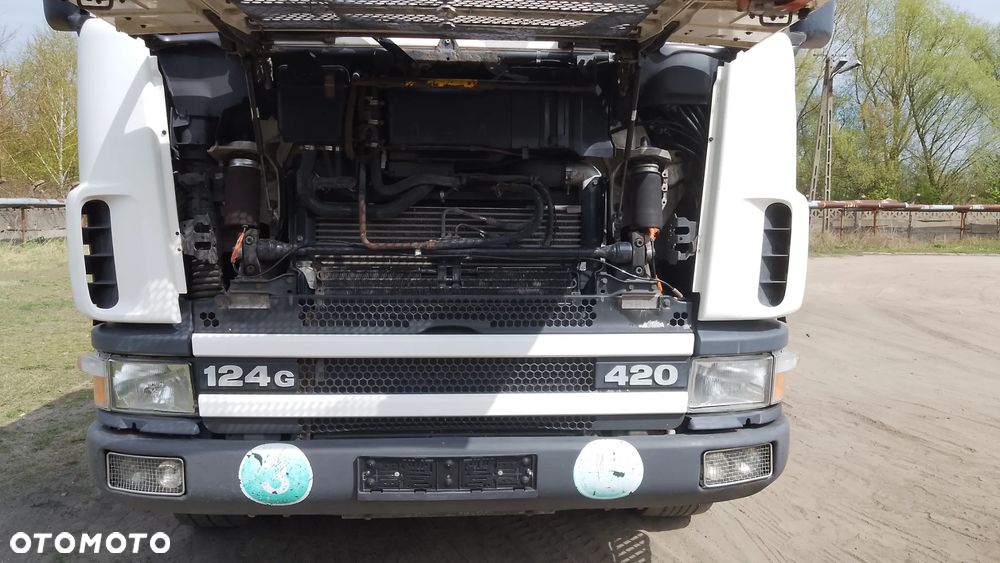 Scania 124G 420 8x4 - 5