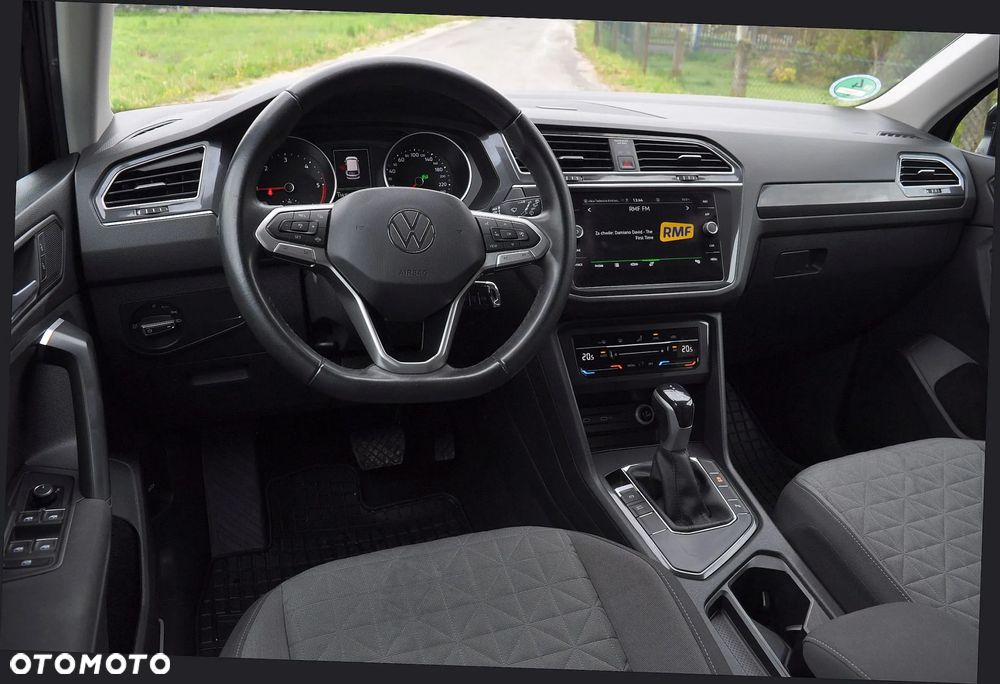 Volkswagen Tiguan 2.0 TDI SCR DSG IQ.DRIVE - 20