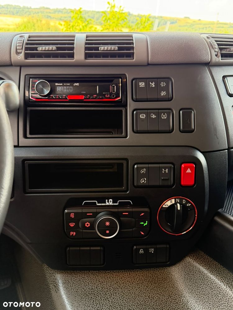 DAF CF 450 / 6x2 / FIRANKA / 23 EUROPALETY / OŚ SKRĘTNA I PODNOSZONA / AUTOMAT / KLIMA POSTOJOWA / 14 435 KG ŁADOWNOŚCI / 2020 ROK - 22