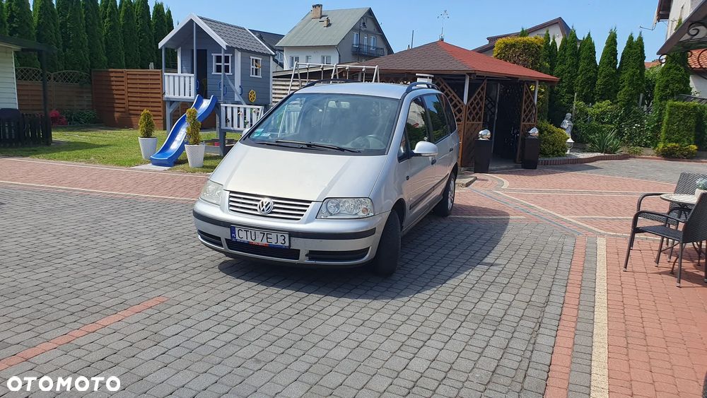 Volkswagen Sharan 1.9 TDI Comfortline - 2