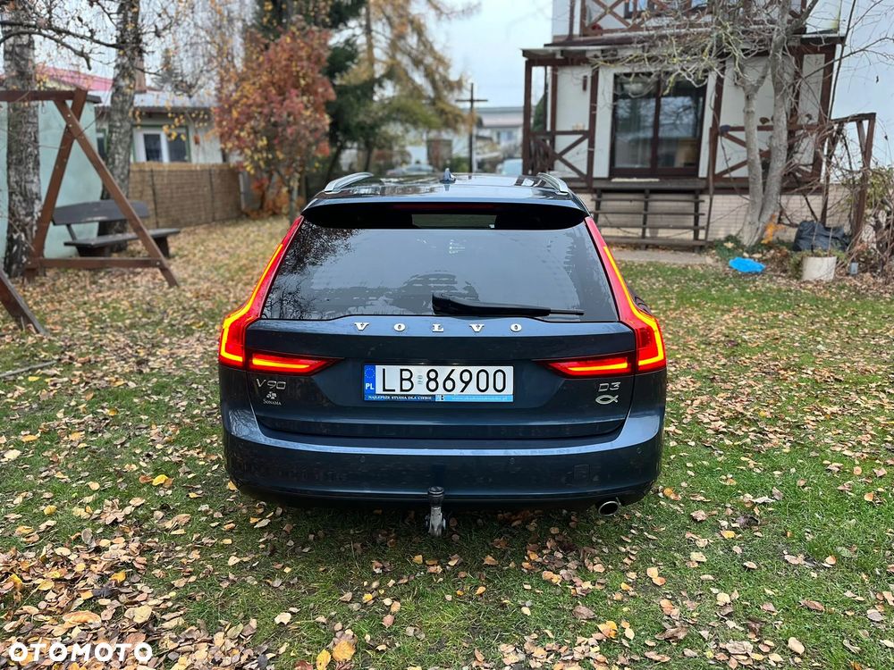 Volvo V90 D3 Momentum Pro - 4