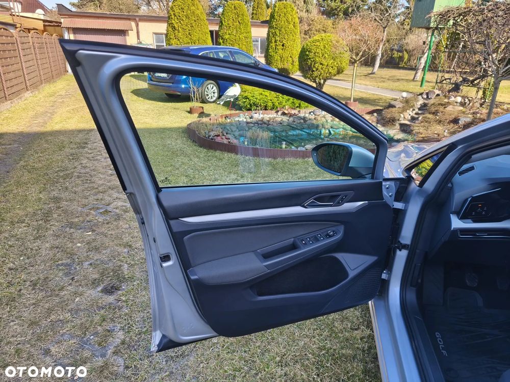 Volkswagen Golf 2.0 TDI Life - 18