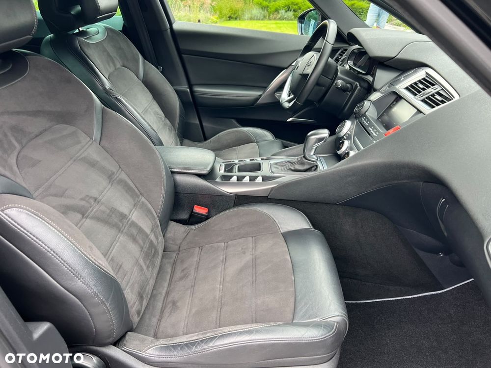 Citroën DS5 BlueHDi 180 EAT6 Business Class - 16