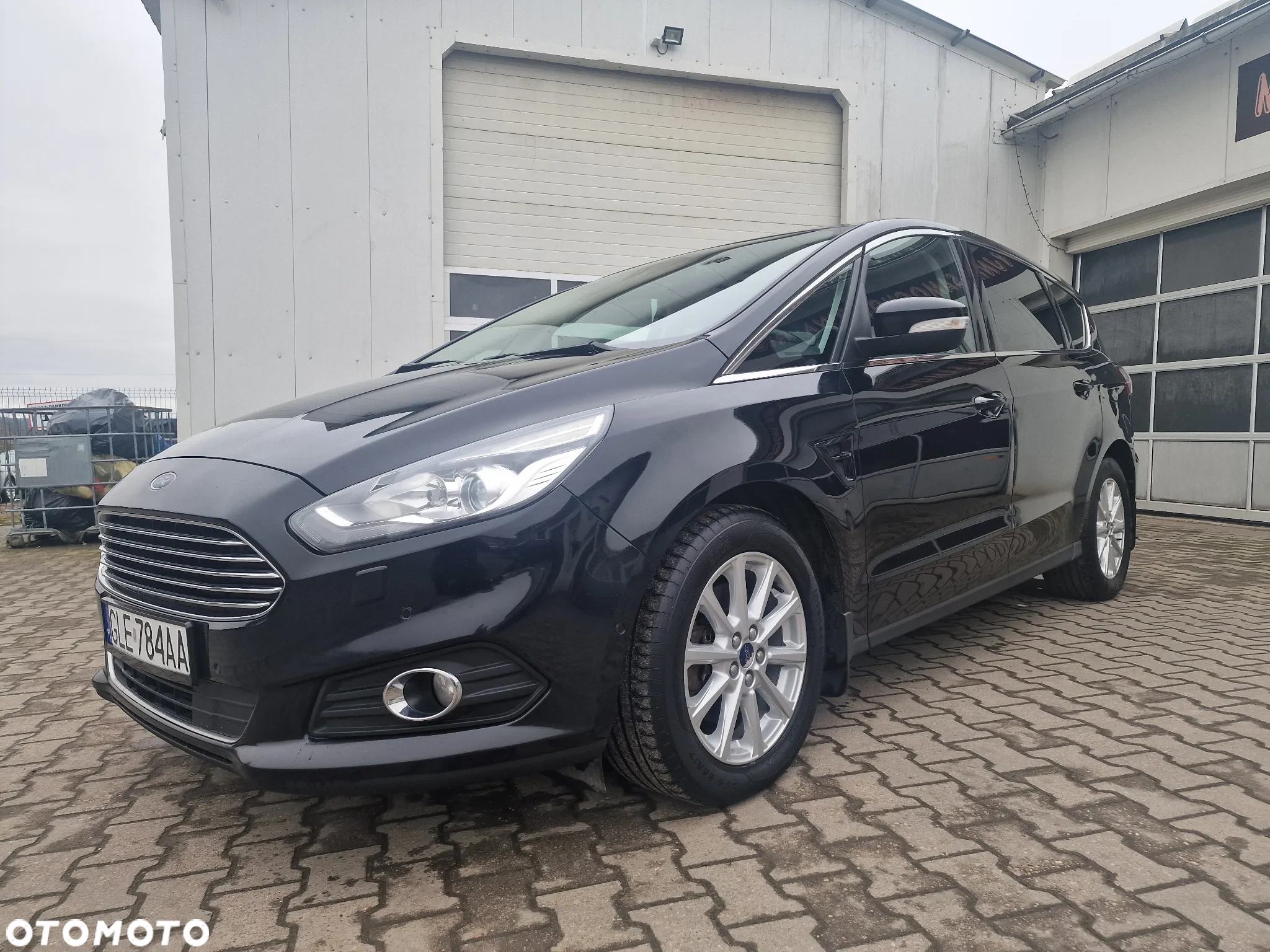 Ford S-Max 2.0 TDCi Titanium PowerShift - 3