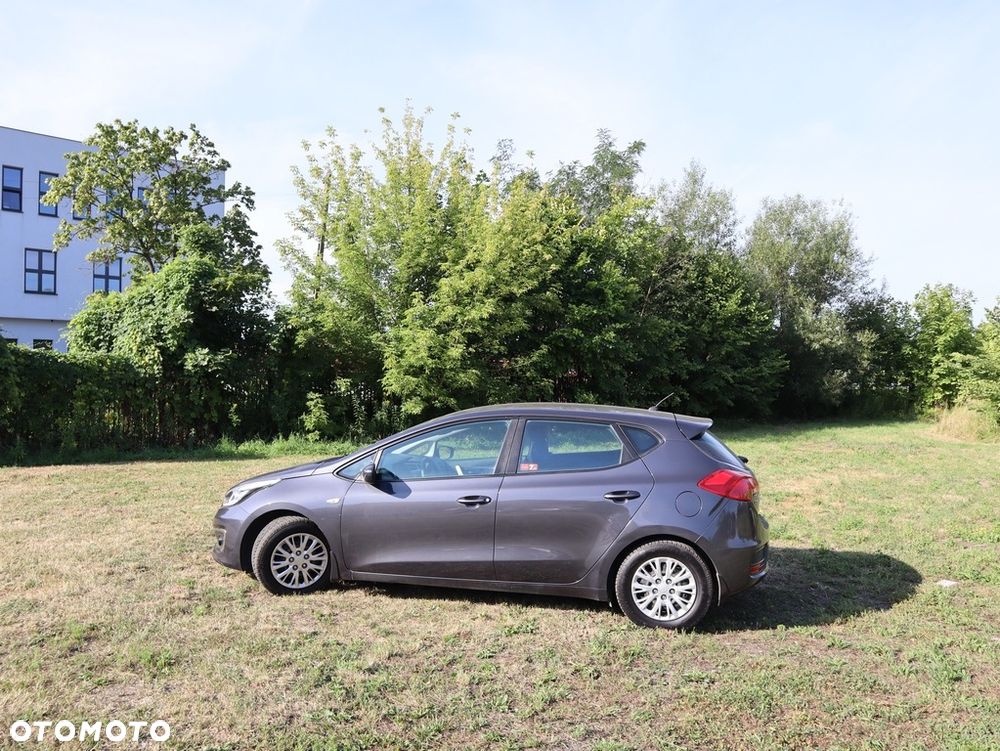 Kia Ceed 1.6 CRDi Smart - 3