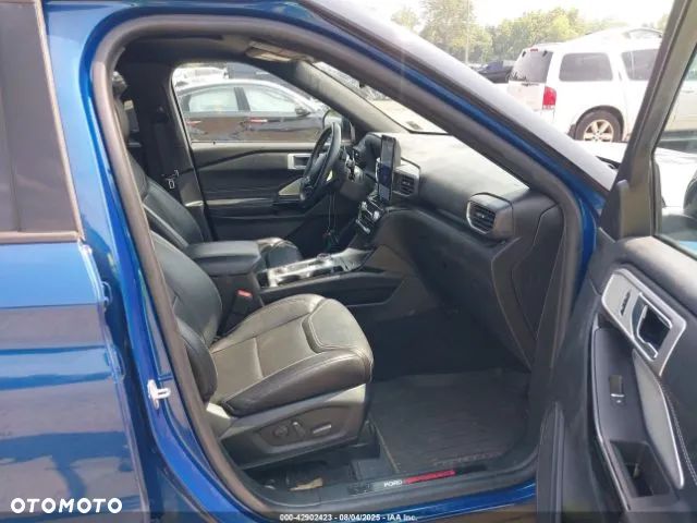 Ford Explorer - 5
