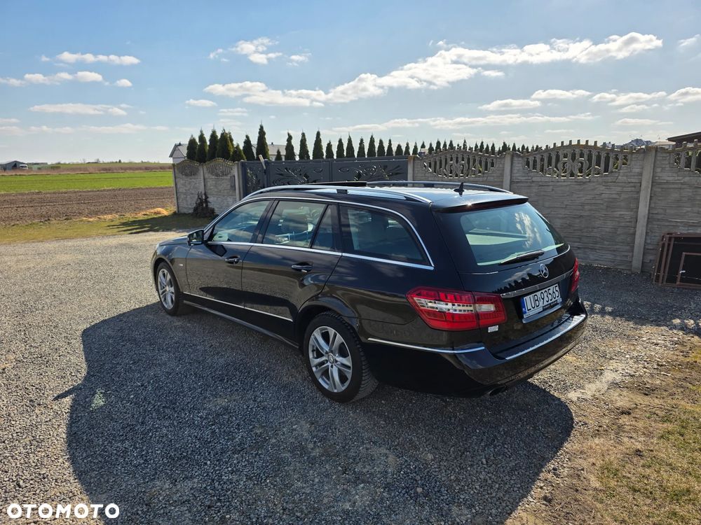 Mercedes-Benz Klasa E 250 CGI BlueEffICIENCY Avantgarde - 7