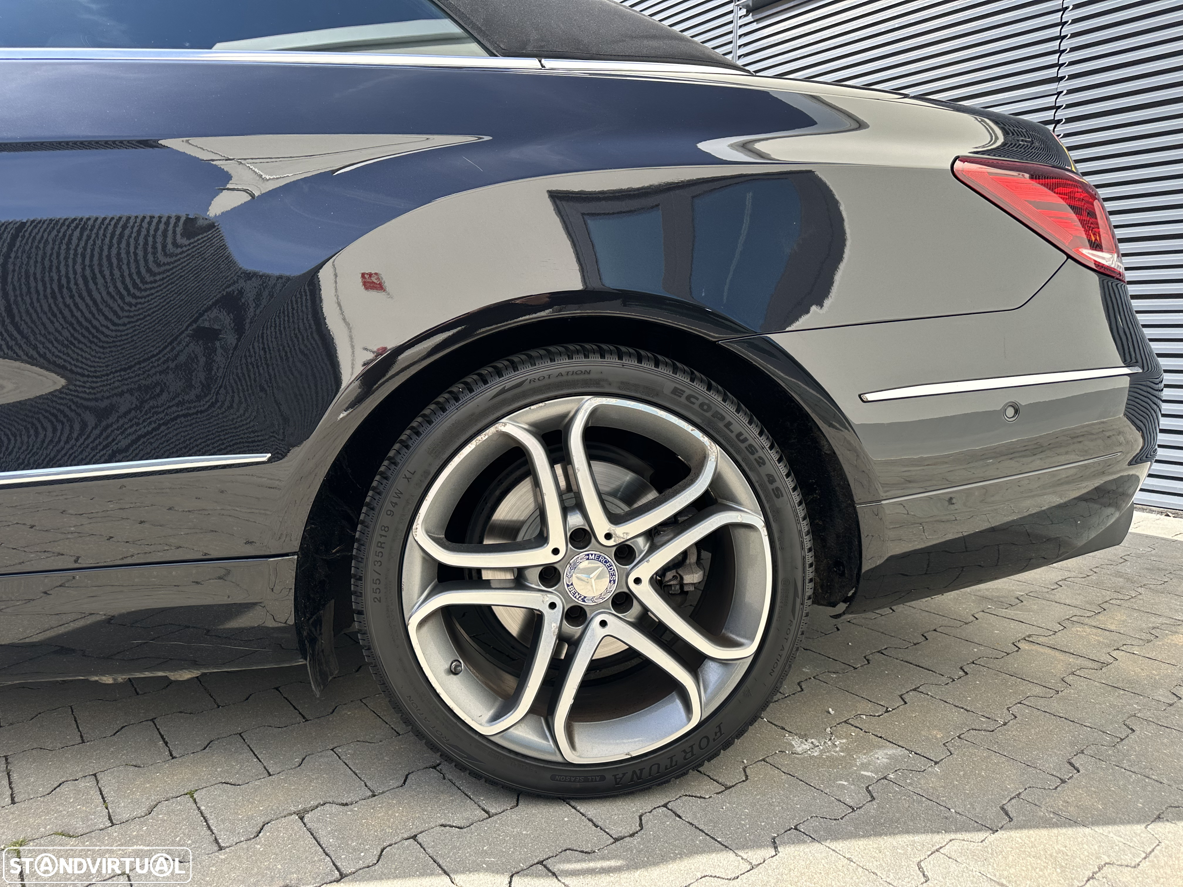 Mercedes-Benz E 220 CDi Elegance BlueEfficiency Auto - 10