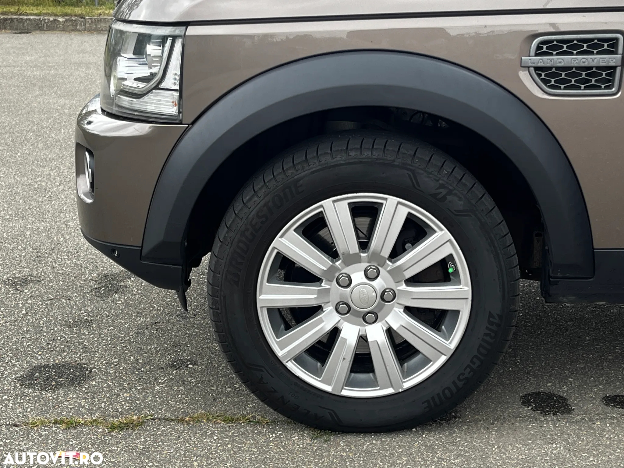 Land Rover Discovery 4 3.0 TDV6 S Aut - 26