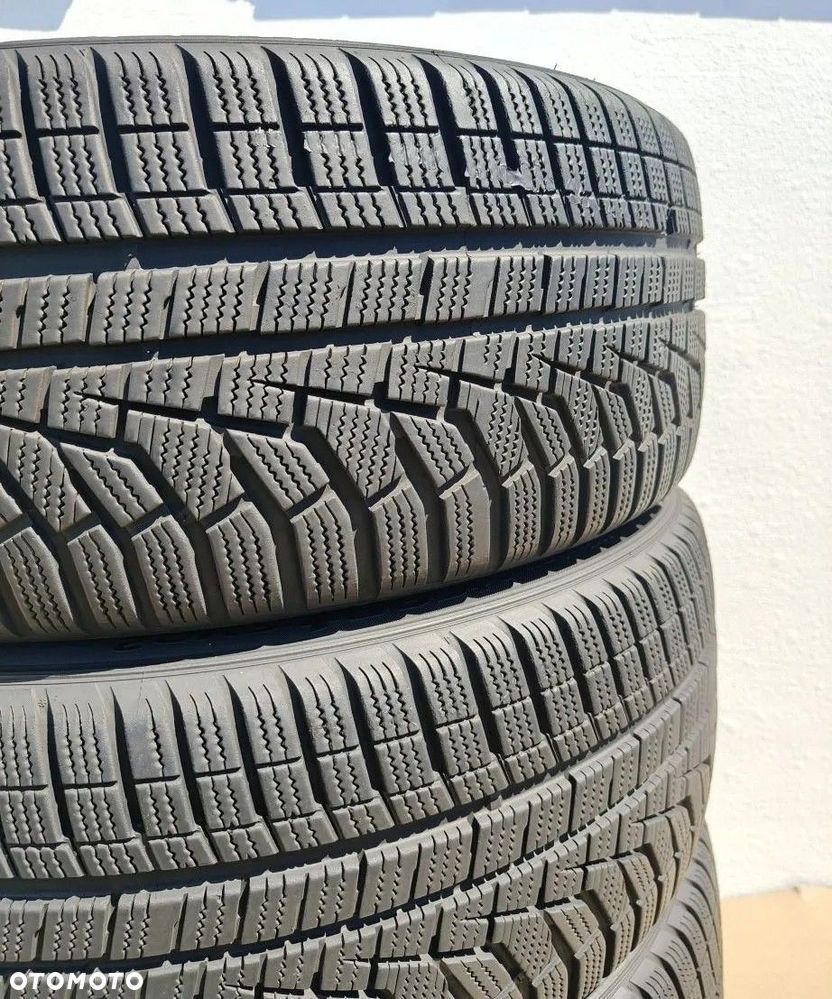 OPONY 235/45/19 235/45R19 99V HANKOOK WINTER I'CEPT EVO 2 - 2