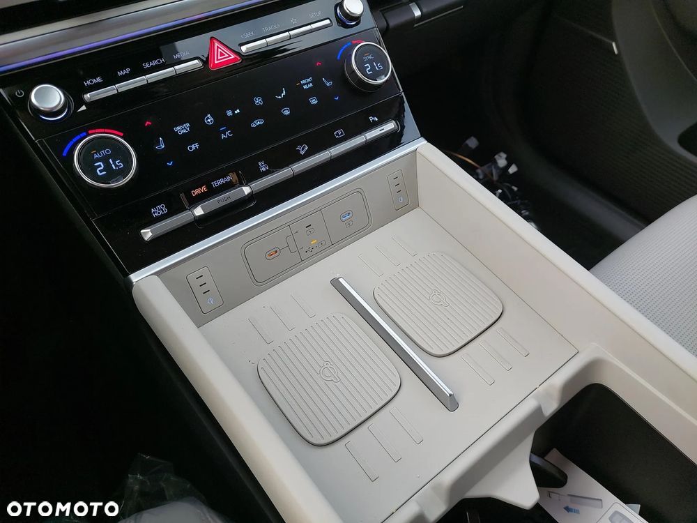 Hyundai Santa Fe 1.6 T-GDI PHEV Platinum 4WD 7os - 16