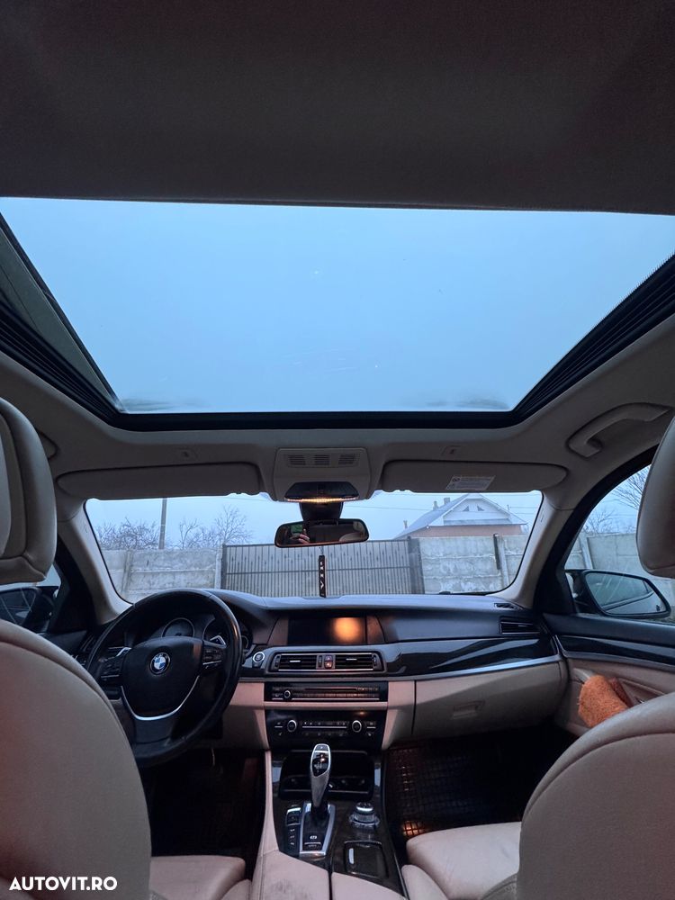 BMW Seria 5 525d xDrive Sport-Aut. Luxury Line - 9