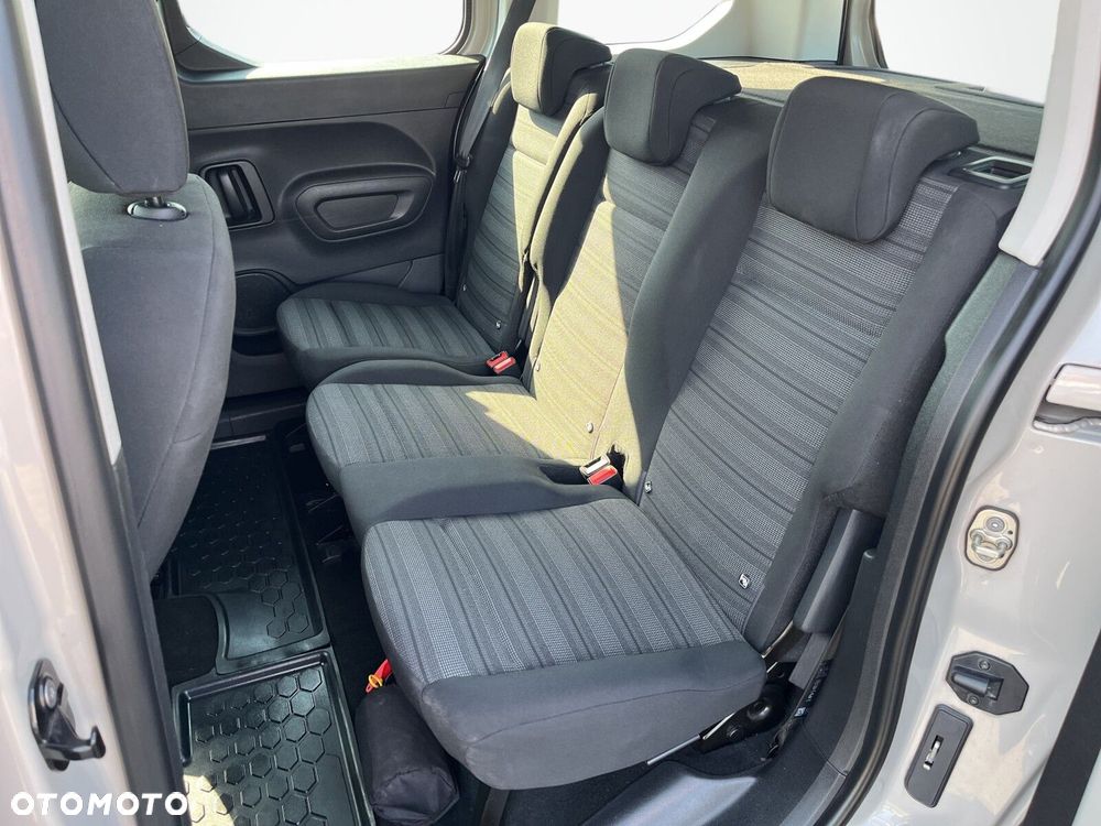 Opel Combo 1.2 Turbo Enjoy S&S - 15