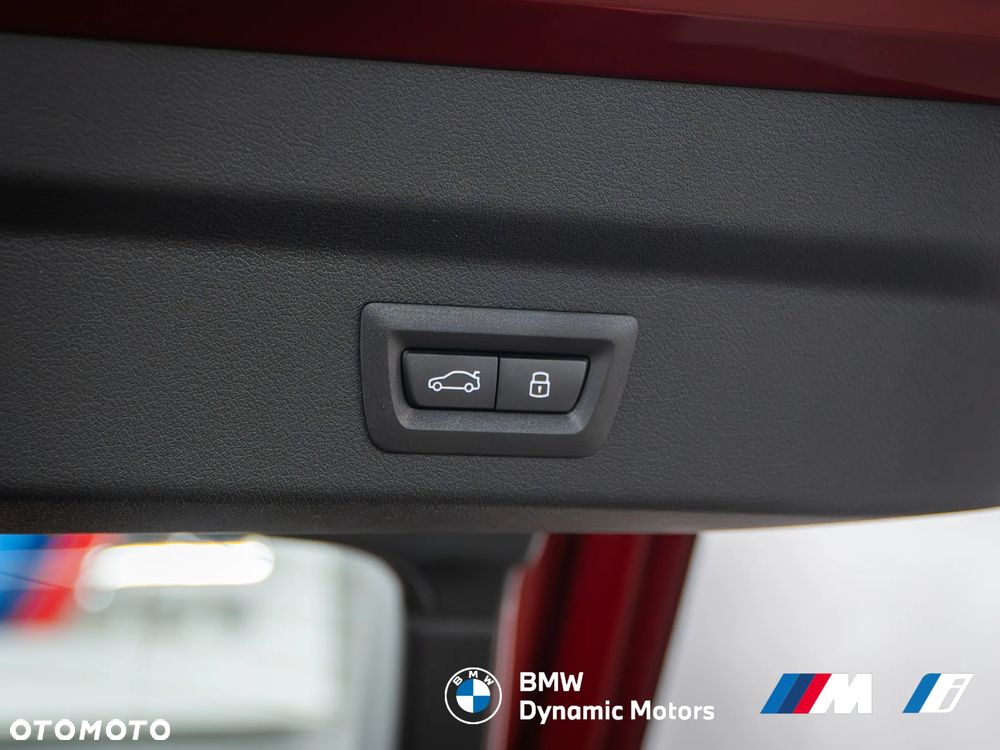 BMW iX2 eDrive20 - 13