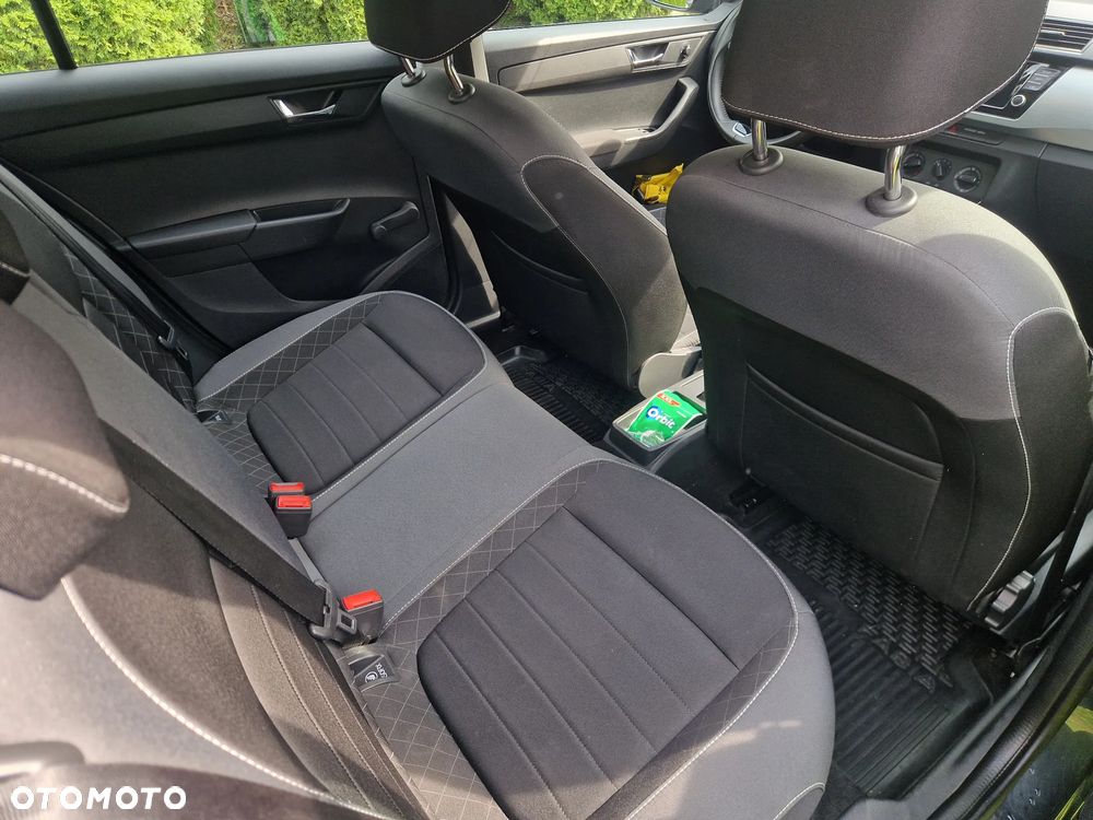 Skoda Fabia 1.0 Ambition - 14