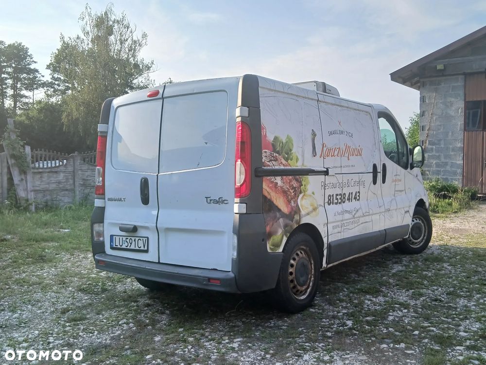 Renault trafic - 3