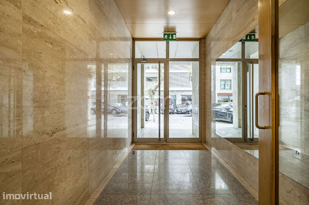 Apartamento T1+1 com Closet e Varanda | Matosinhos Sul - Grande imagem: 5/30