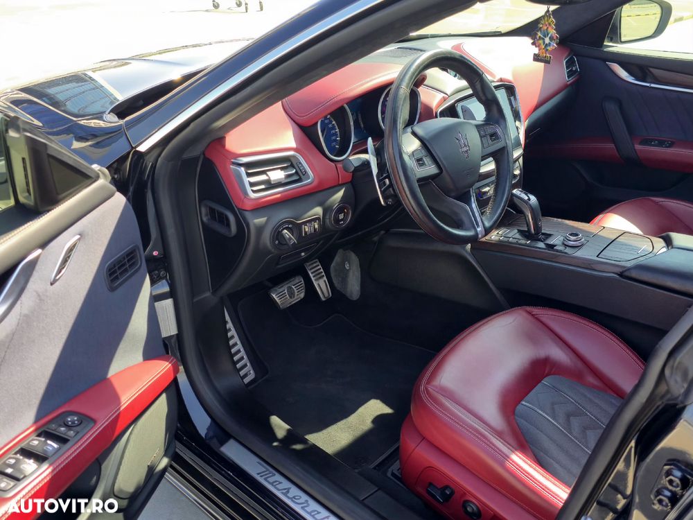 Maserati Ghibli GranLusso - 4