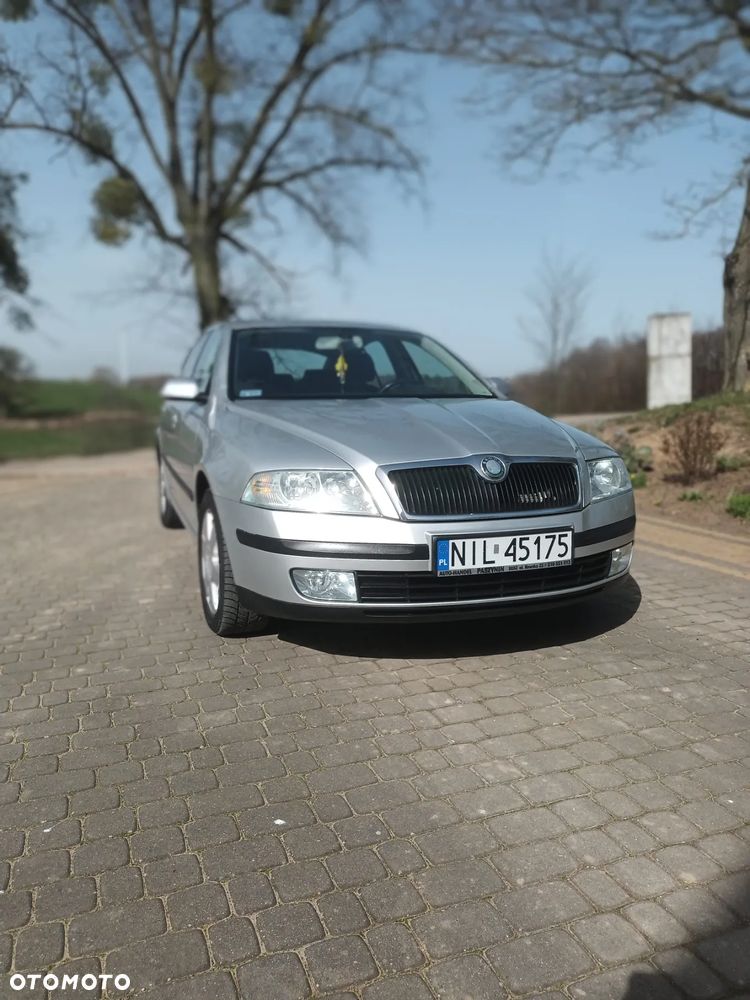 Skoda Octavia 2.0 TDI Ambiente - 25