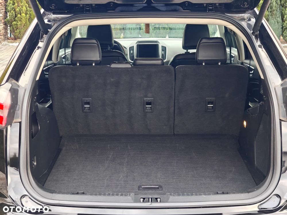 Ford Edge - 11