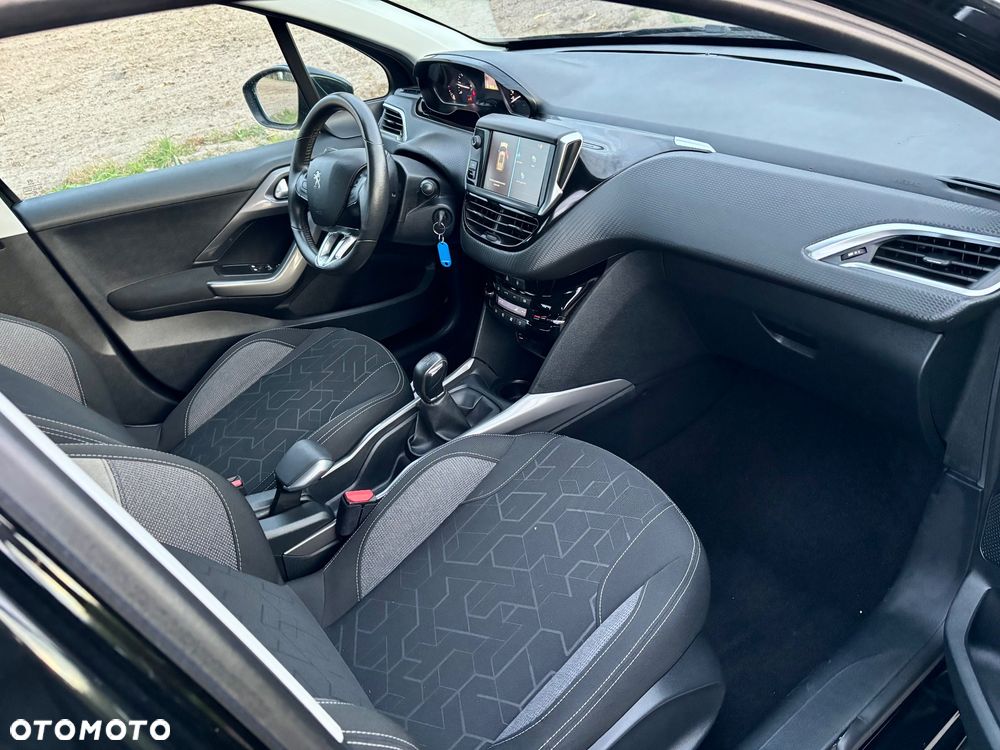 Peugeot 2008 - 15
