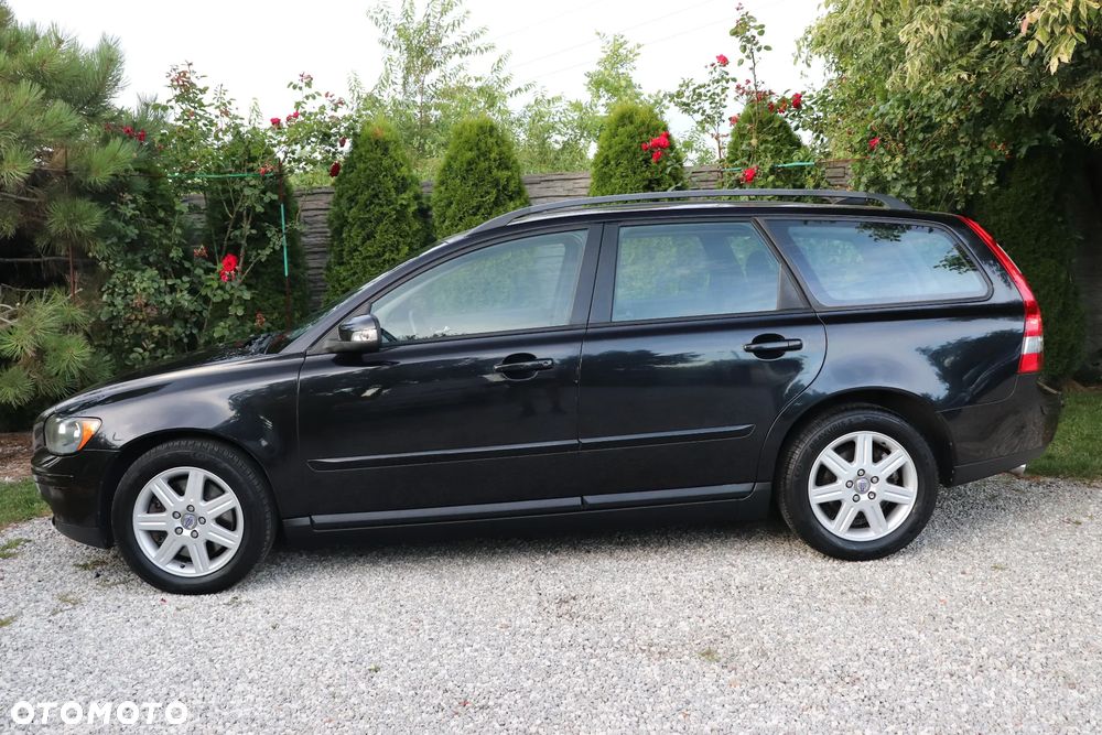 Volvo V70 D5 Summum - 2