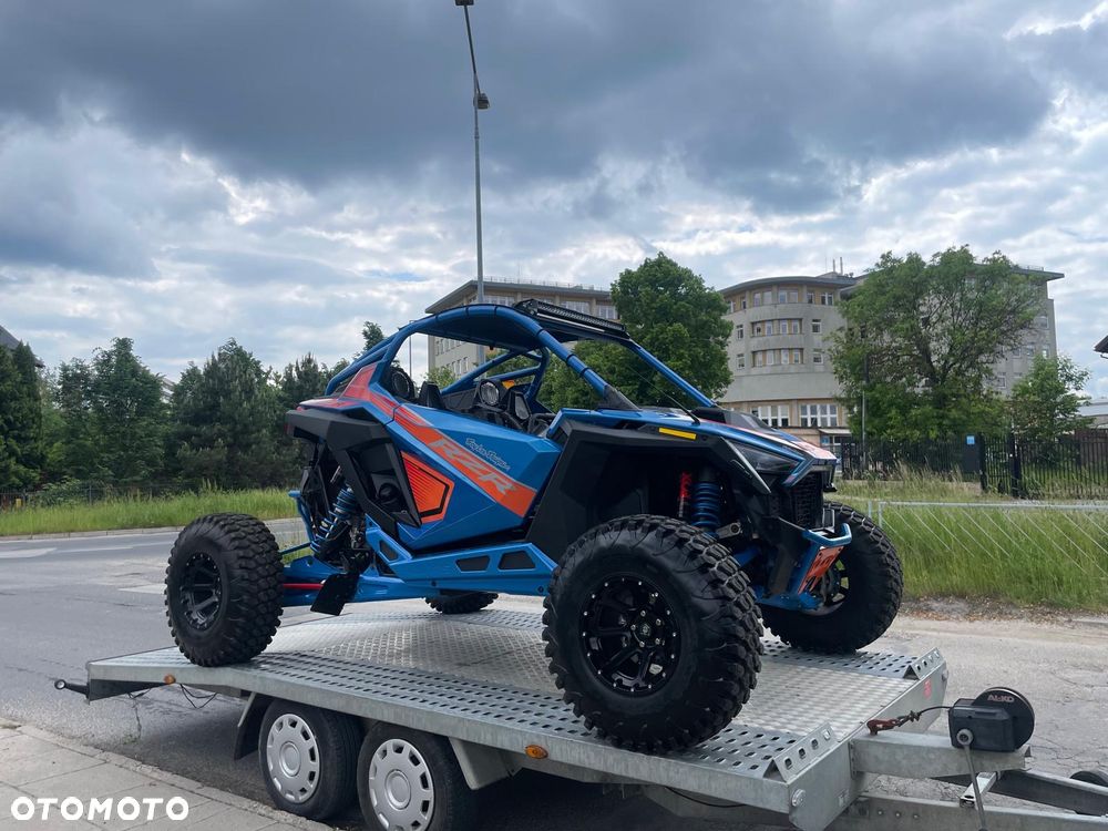 Polaris RZR - 8