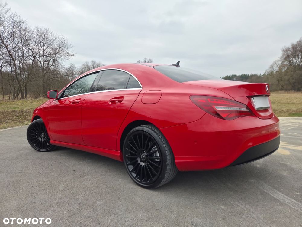 Mercedes-Benz CLA 200 d 7G-DCT Peak Edition - 9