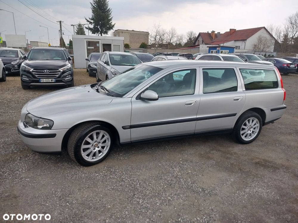 Volvo V70 - 4
