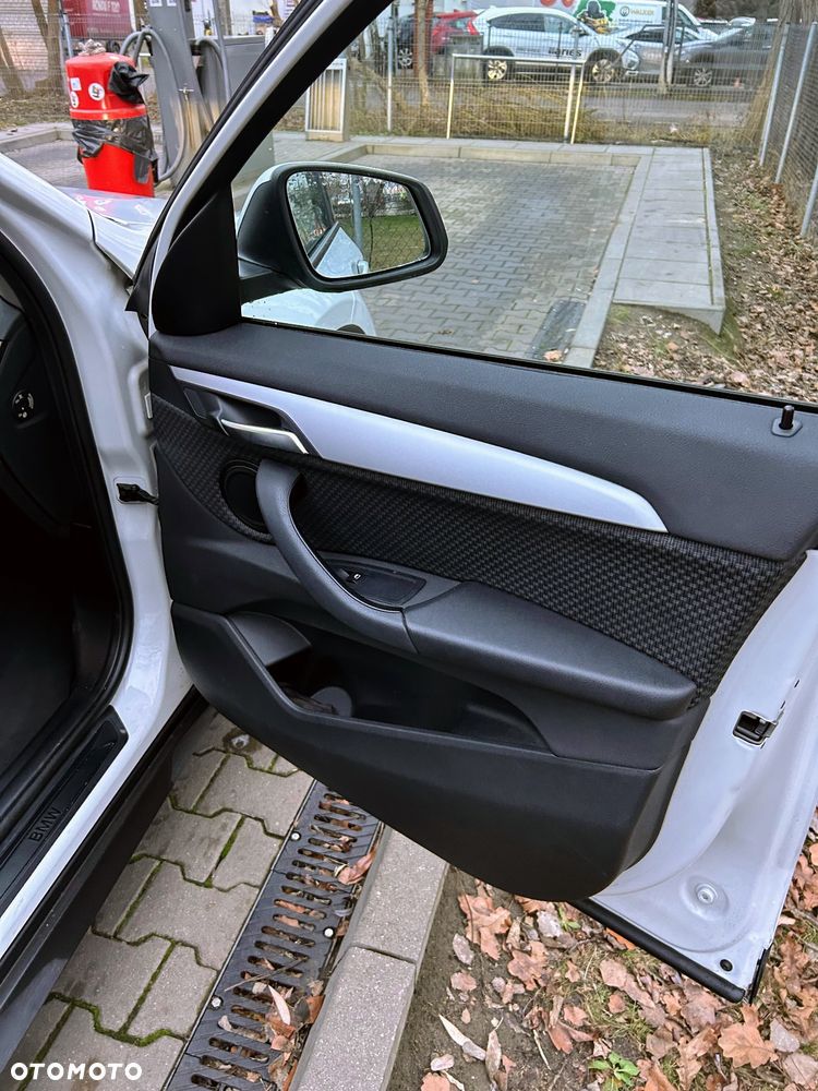 BMW X1 sDrive18i GPF Advantage - 17
