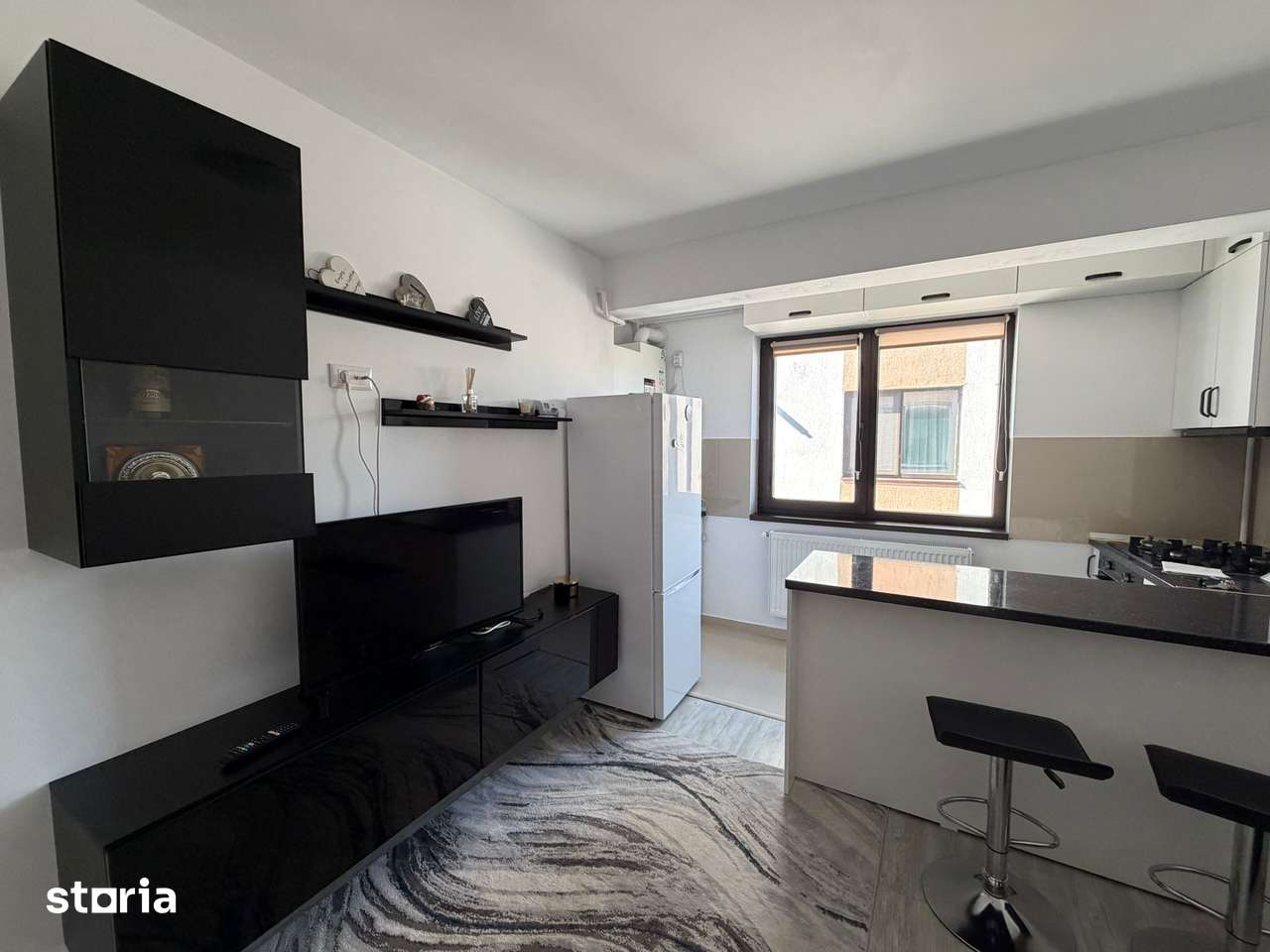 Apartament de 2 camere, mobilat si utilat, Rediu - Imagine principală: 2/10